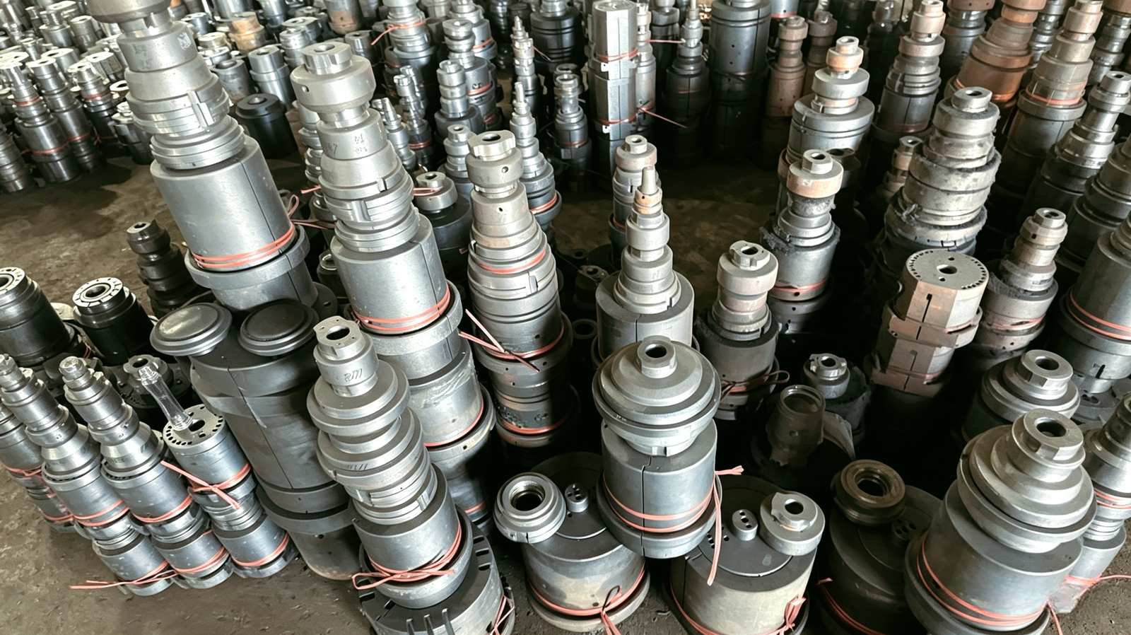 Glass mold workshop -- precision CNC mold manufacturing facility