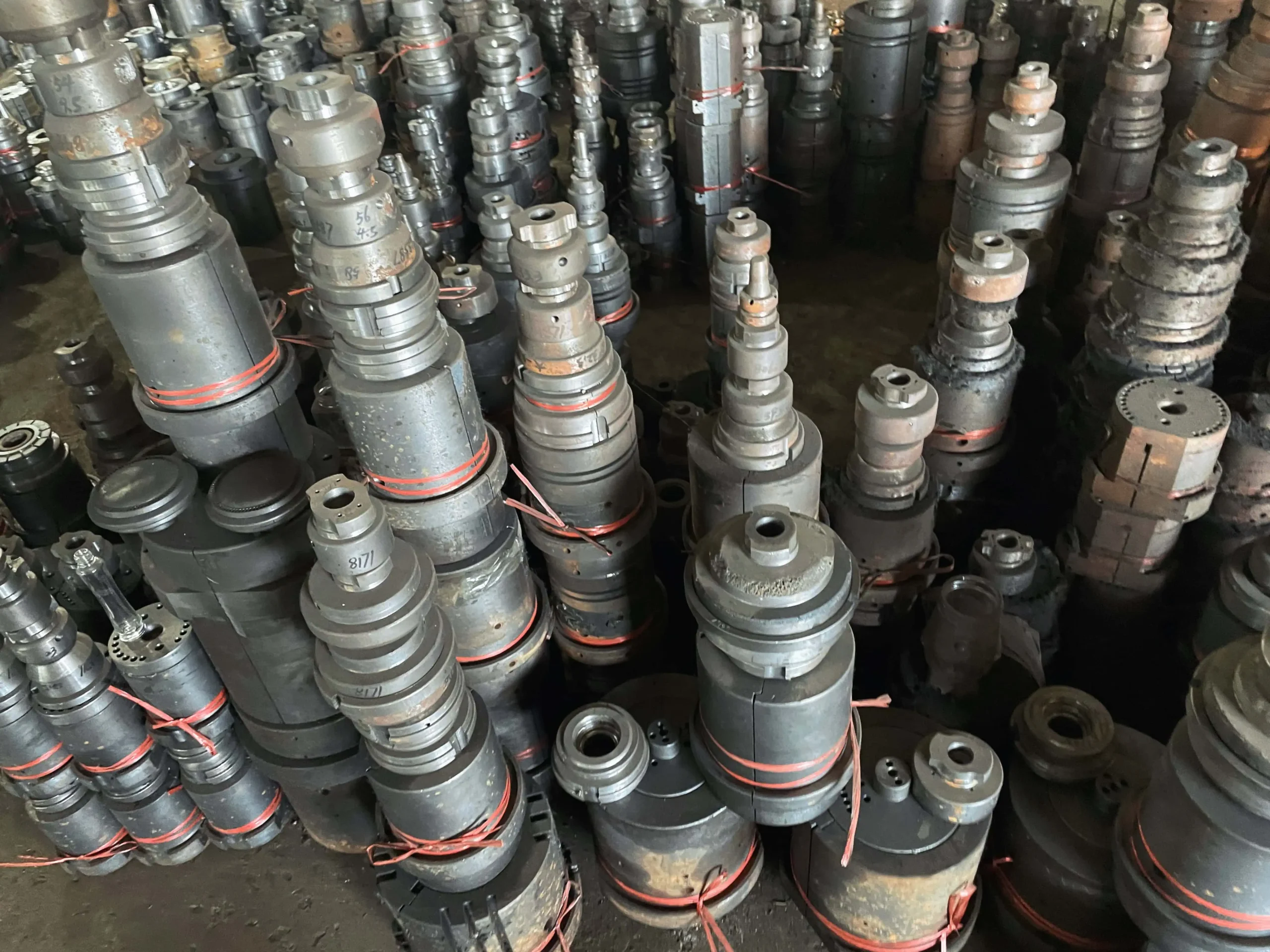 CNC machining of glass bottle mold cavity from cast iron block